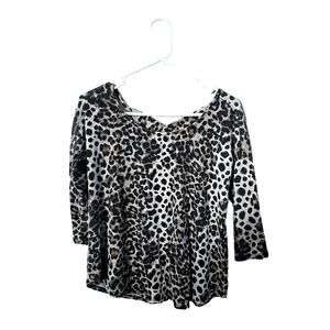 Bobeau Tan Leopard Print Criss Cross Back 3/4 Sleeve Casual Top Womans Sizeโ XS